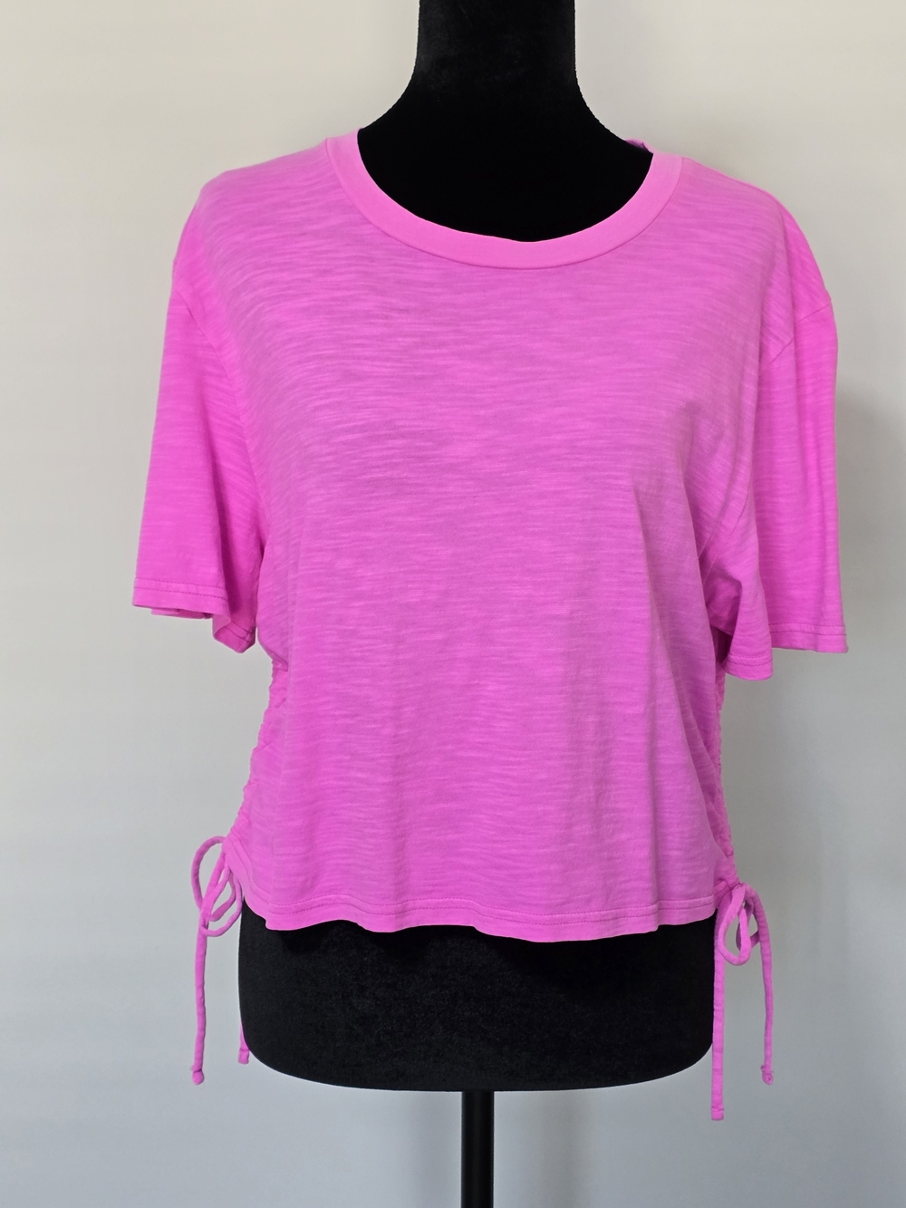 Universal Thread Neon Pink Cropped Short Sleeve Tee with Side Drawstrings